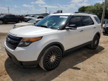  Salvage Ford Explorer