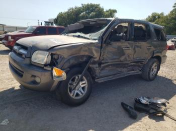  Salvage Toyota Sequoia