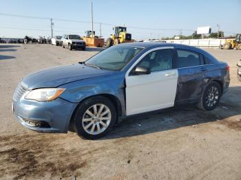  Salvage Chrysler 200