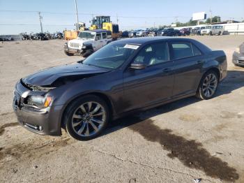  Salvage Chrysler 300