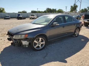  Salvage Volvo S80