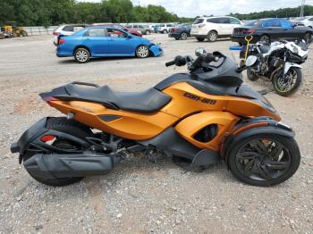  Salvage Can-Am Spyder