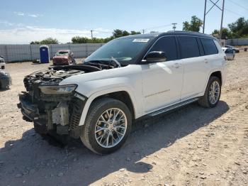  Salvage Jeep Grand Cherokee