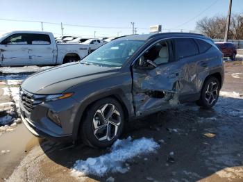  Salvage Hyundai TUCSON