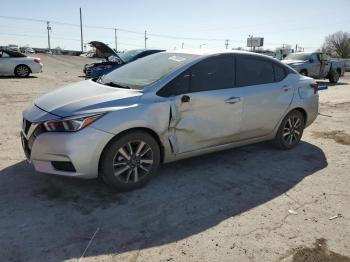  Salvage Nissan Versa