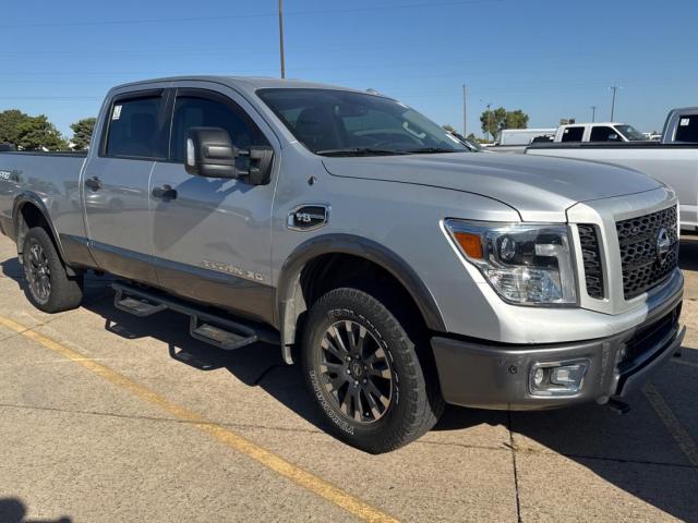  Salvage Nissan Titan