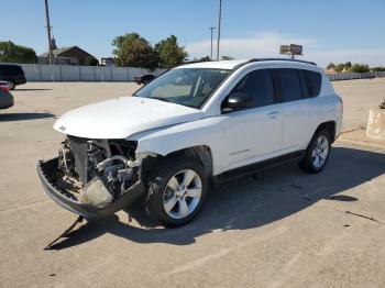  Salvage Jeep Compass