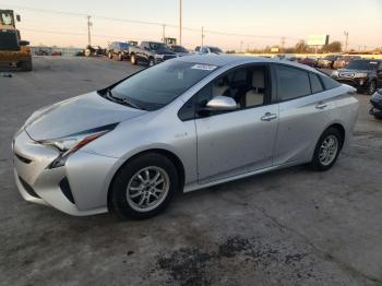  Salvage Toyota Prius