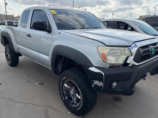  Salvage Toyota Tacoma