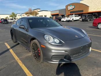  Salvage Porsche Panamera