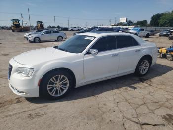  Salvage Chrysler 300