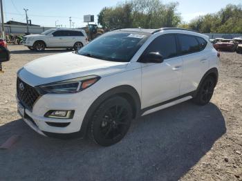  Salvage Hyundai TUCSON