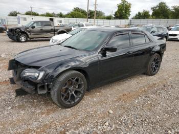  Salvage Chrysler 300