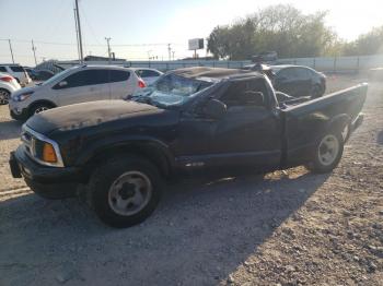  Salvage Chevrolet S-10