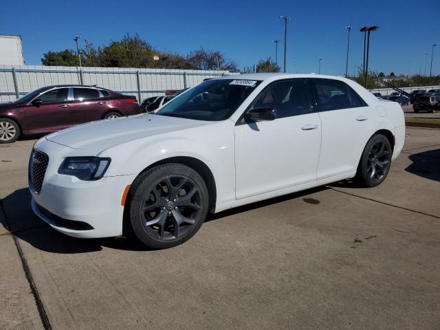  Salvage Chrysler 300