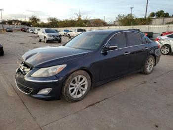  Salvage Hyundai Genesis