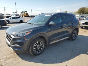  Salvage Hyundai TUCSON