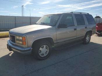  Salvage GMC Yukon