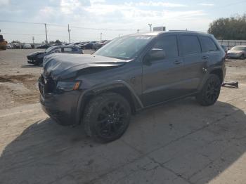  Salvage Jeep Grand Cherokee