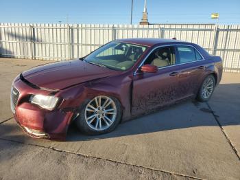  Salvage Chrysler 300