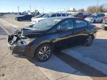  Salvage Nissan Versa