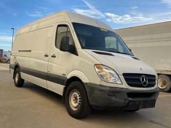  Salvage Mercedes-Benz Sprinter