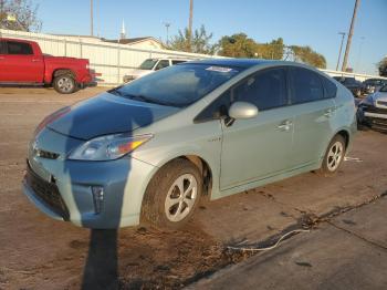  Salvage Toyota Prius