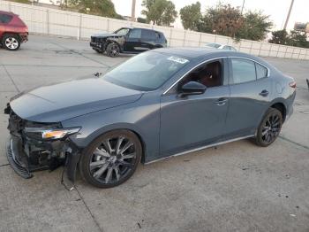  Salvage Mazda 3