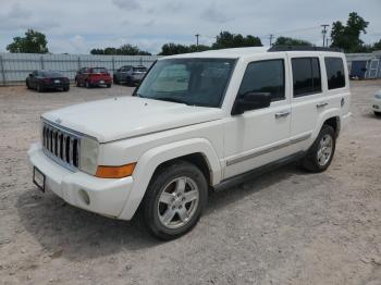  Salvage Jeep Commander