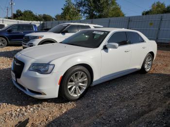  Salvage Chrysler 300