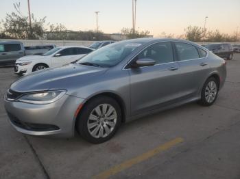  Salvage Chrysler 200