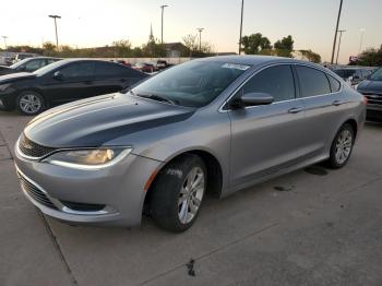  Salvage Chrysler 200