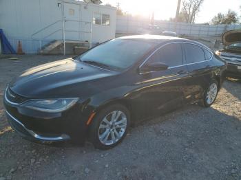  Salvage Chrysler 200