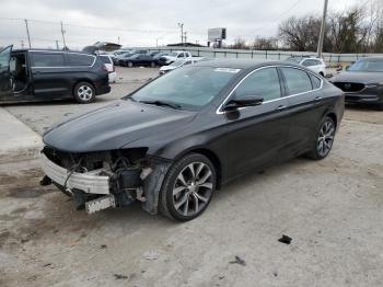  Salvage Chrysler 200