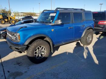  Salvage Ford Bronco