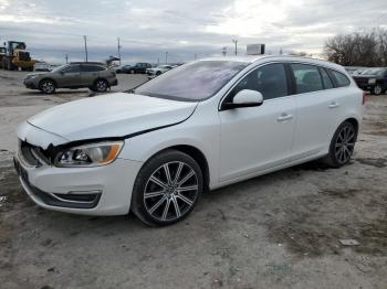  Salvage Volvo V60