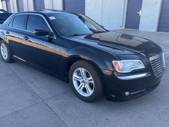  Salvage Chrysler 300