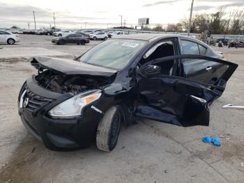  Salvage Nissan Versa