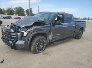  Salvage Toyota Tundra