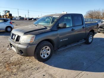  Salvage Nissan Titan