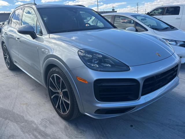  Salvage Porsche Cayenne