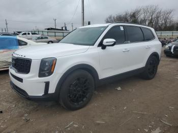  Salvage Kia Telluride