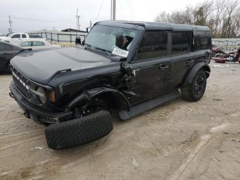  Salvage Ford Bronco