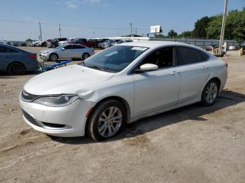  Salvage Chrysler 200