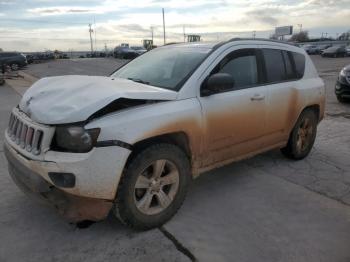  Salvage Jeep Compass