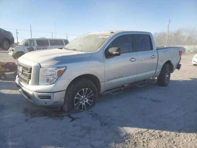  Salvage Nissan Titan