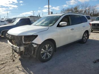  Salvage Nissan Pathfinder