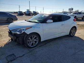  Salvage Hyundai VELOSTER