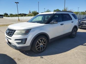  Salvage Ford Explorer