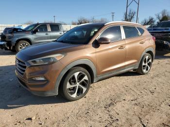  Salvage Hyundai TUCSON